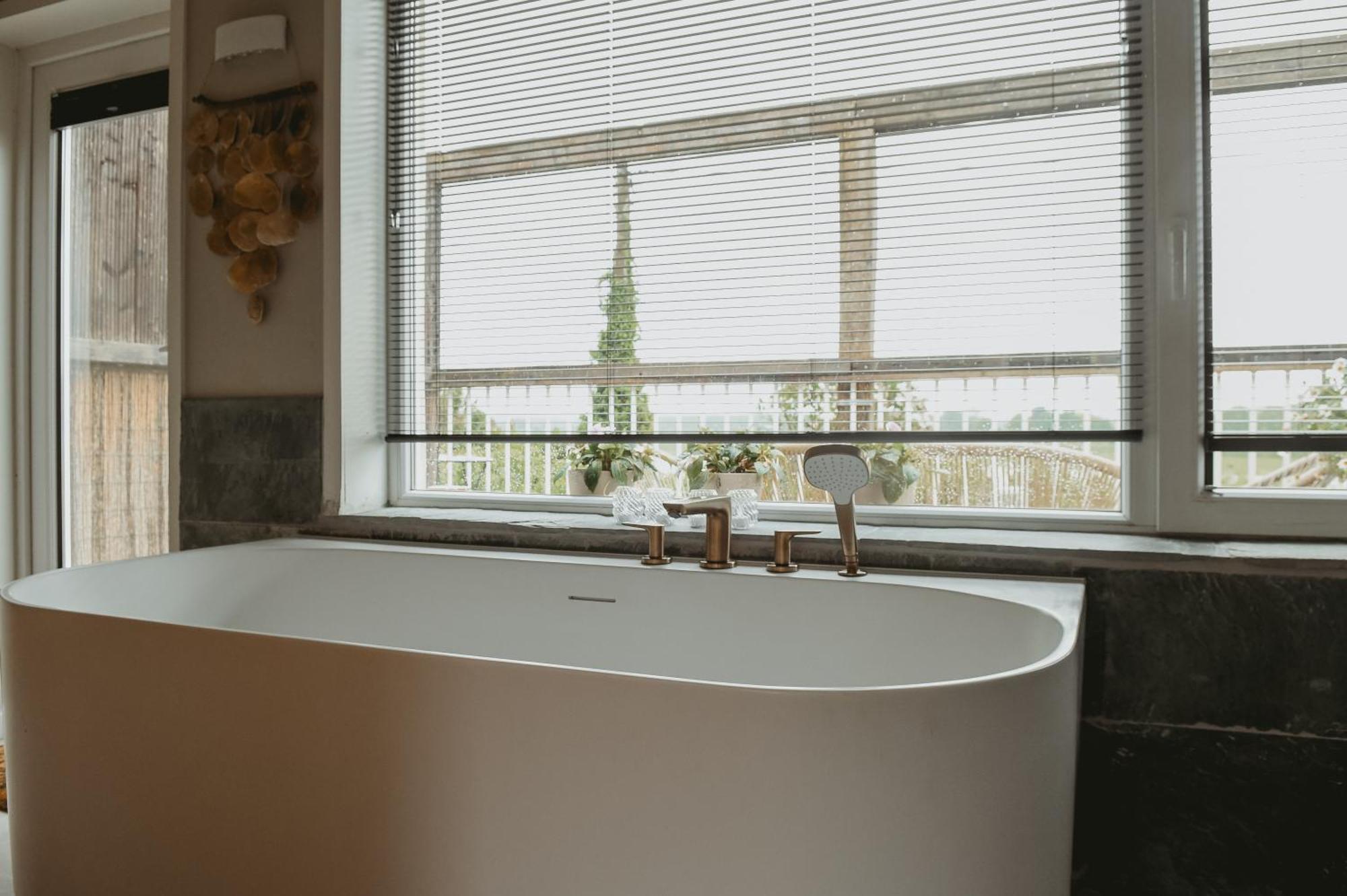 Maas Suites Lanaken Exteriér fotografie