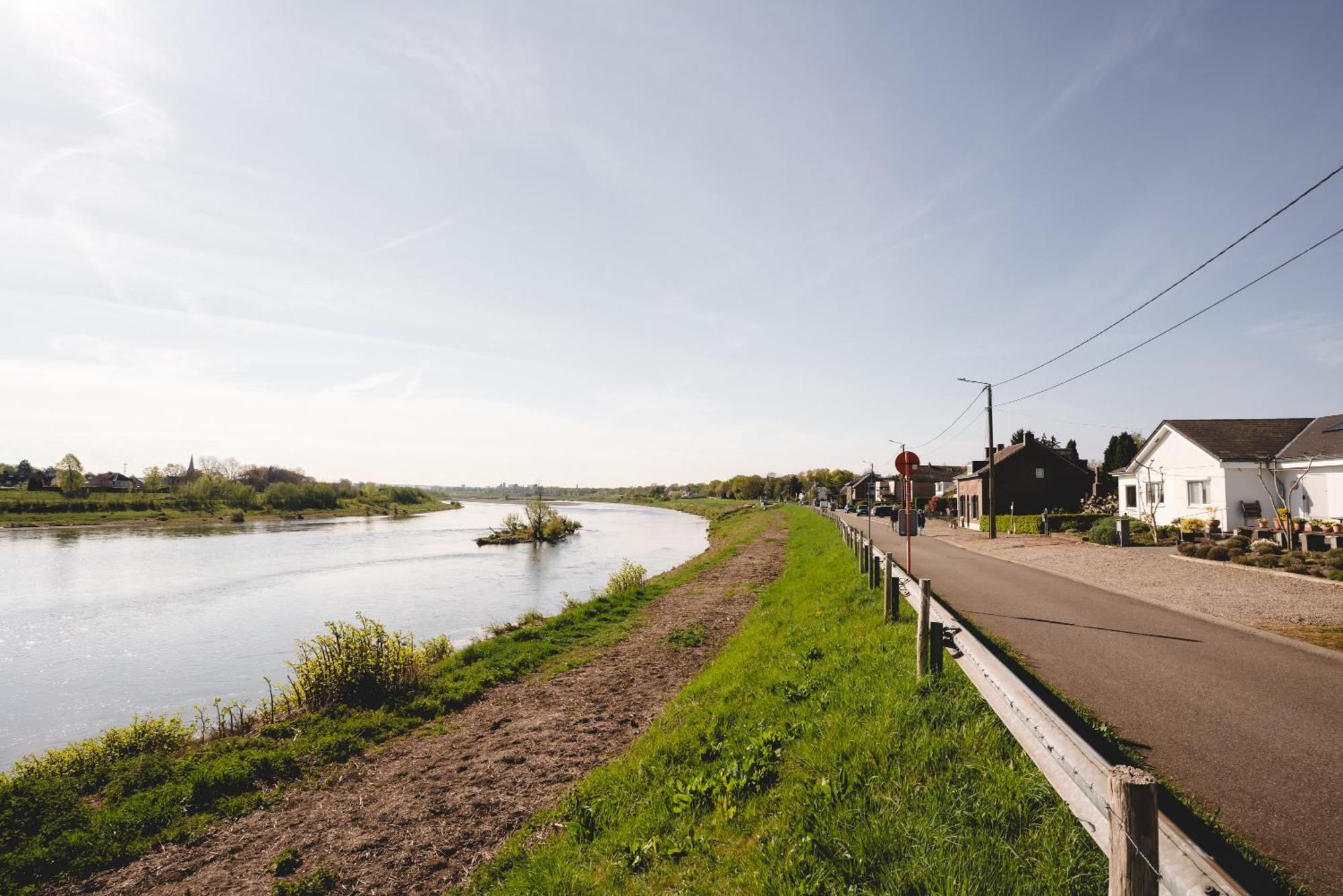 Maas Suites Lanaken Exteriér fotografie
