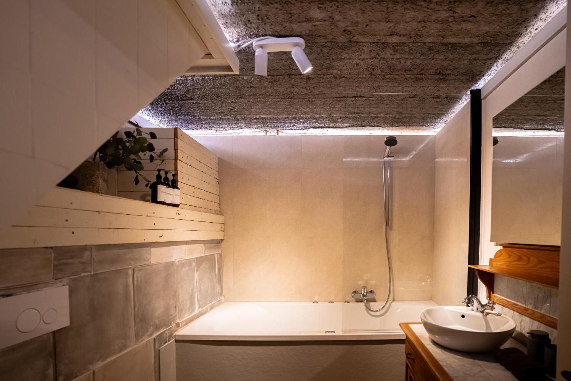 Maas Suites Lanaken Exteriér fotografie